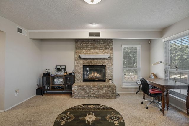 4701 Summerlin Road NW, Albuquerque, NM 87114