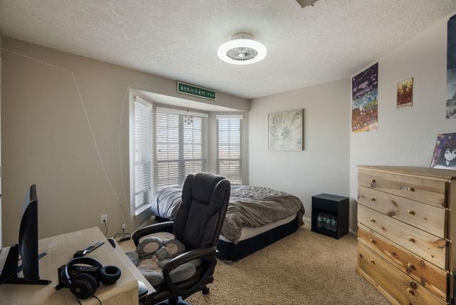 4701 Summerlin Road NW, Albuquerque, NM 87114