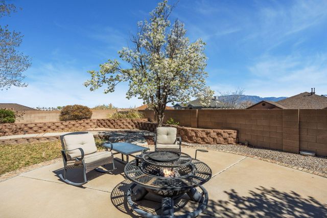 4701 Summerlin Road NW, Albuquerque, NM 87114