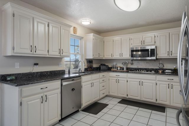 4701 Summerlin Road NW, Albuquerque, NM 87114