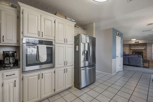 4701 Summerlin Road NW, Albuquerque, NM 87114