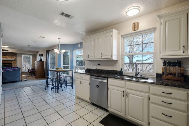 4701 Summerlin Road NW, Albuquerque, NM 87114