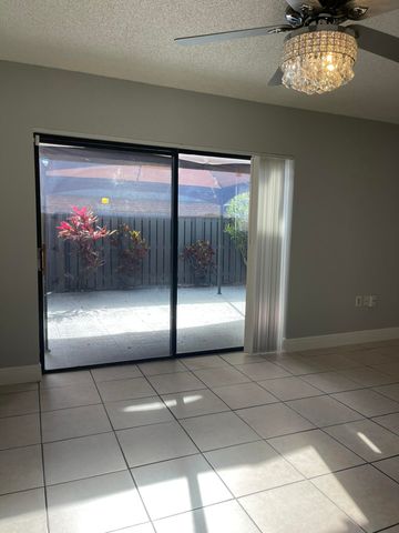 3230 32nd Way, West Palm Beach, FL 33407