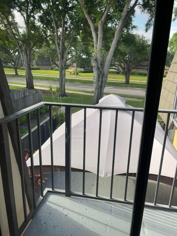 3230 32nd Way, West Palm Beach, FL 33407