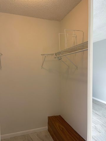 3230 32nd Way, West Palm Beach, FL 33407