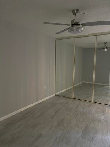 3230 32nd Way, West Palm Beach, FL 33407
