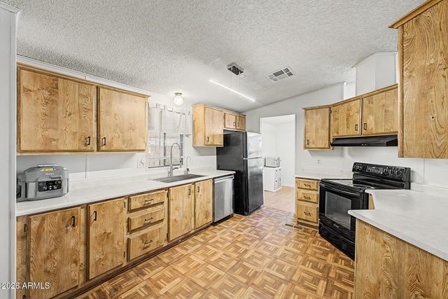7810 W Peoria -- 136, Peoria, AZ 85345