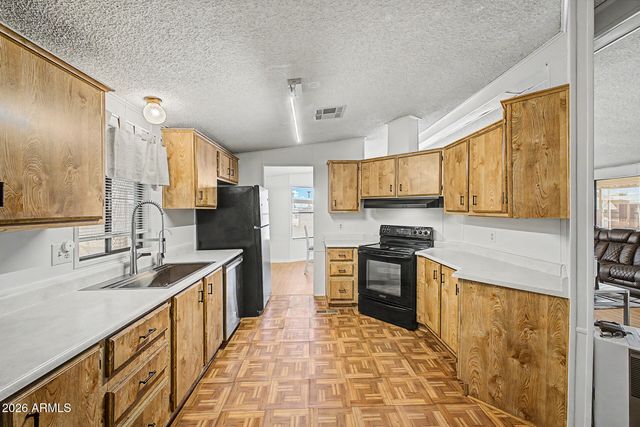 7810 W Peoria -- 136, Peoria, AZ 85345