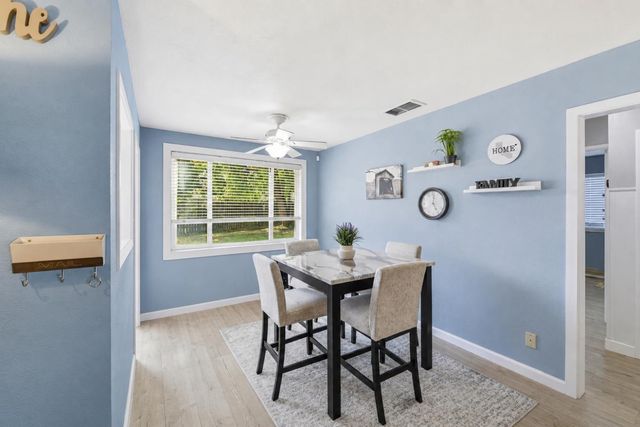 5420 Priscilla Ln, Sacramento, CA 95820