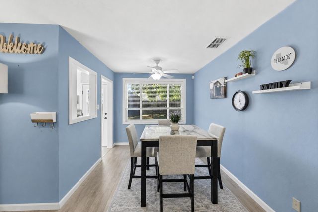 5420 Priscilla Ln, Sacramento, CA 95820