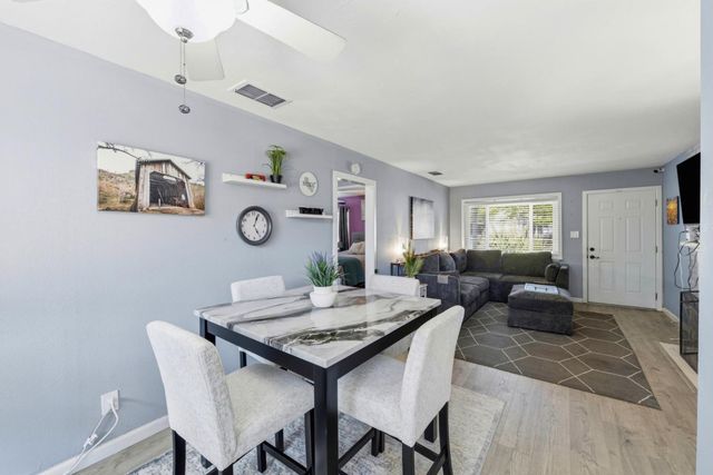 5420 Priscilla Ln, Sacramento, CA 95820