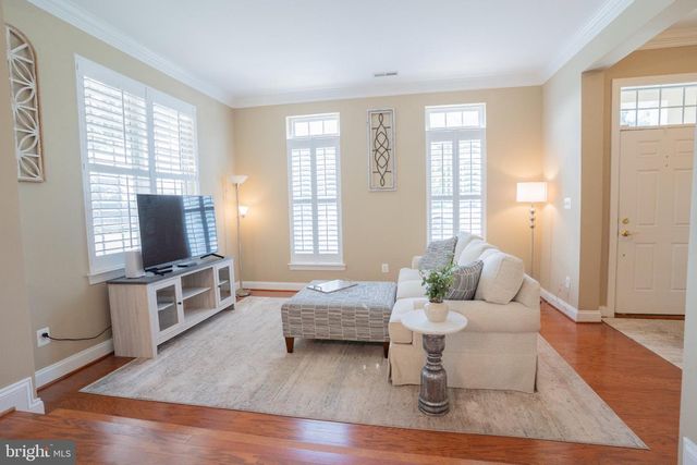 42520 LEGACY PARK DR, Brambleton, VA 20148