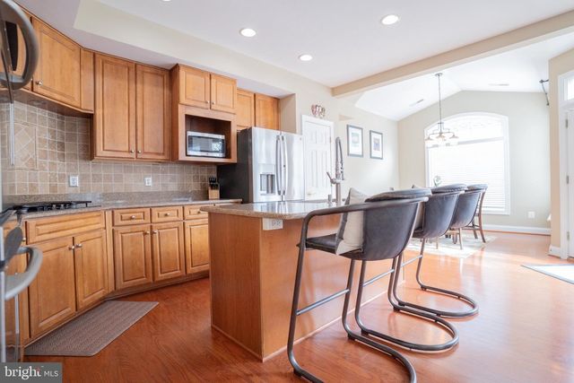 42520 LEGACY PARK DR, Brambleton, VA 20148