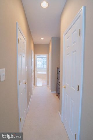 42520 LEGACY PARK DR, Brambleton, VA 20148