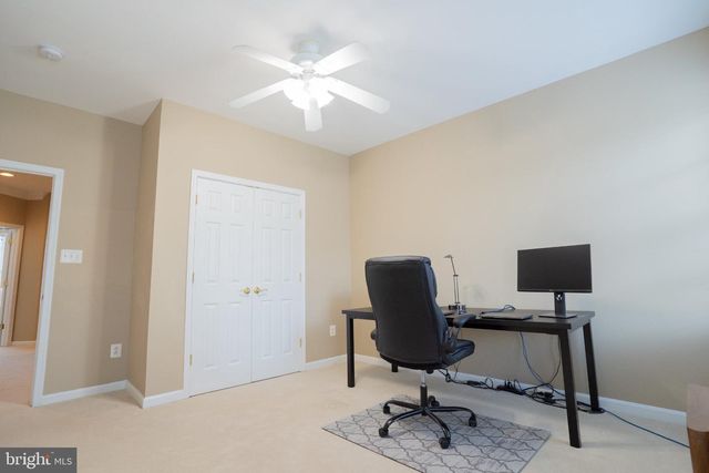 42520 LEGACY PARK DR, Brambleton, VA 20148
