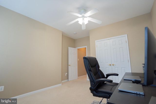 42520 LEGACY PARK DR, Brambleton, VA 20148