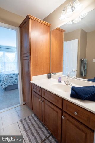 42520 LEGACY PARK DR, Brambleton, VA 20148