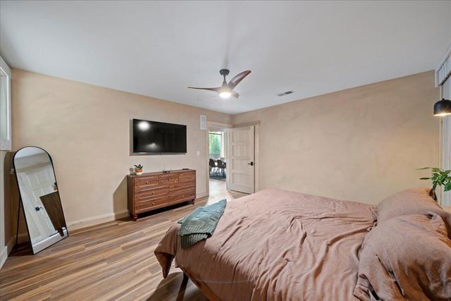 33 Jubilee Way, Zoe, KY 41397