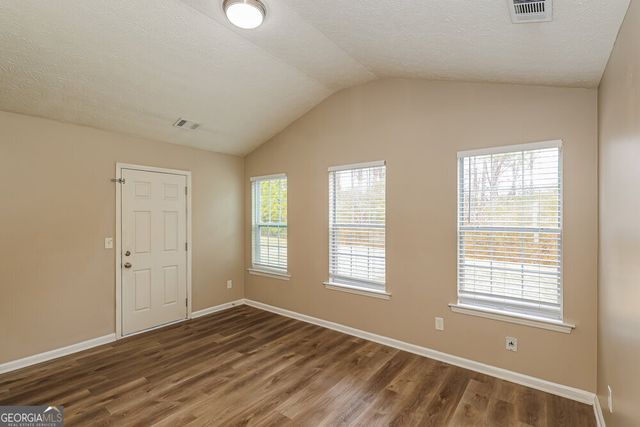 1825 Courtyard Lane, Mcdonough, GA 30252