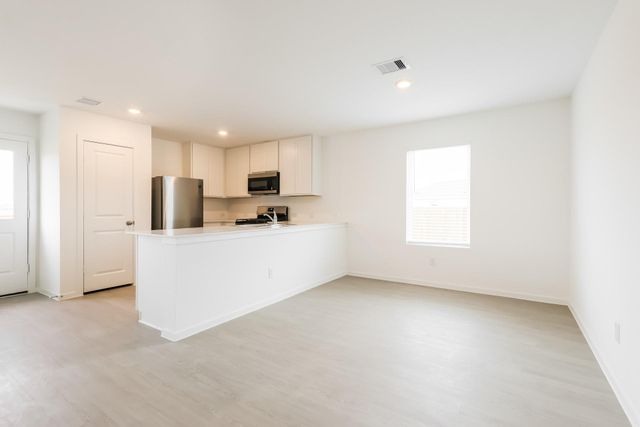 303 Bush Meadow Lane, Magnolia, TX 77354