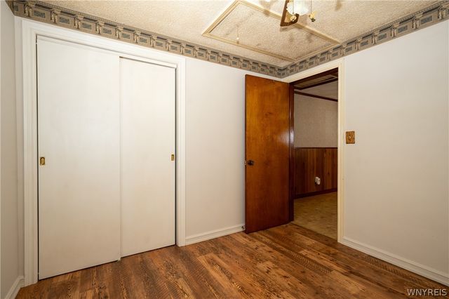 80 Rowley Road, Cheektowaga, NY 14227