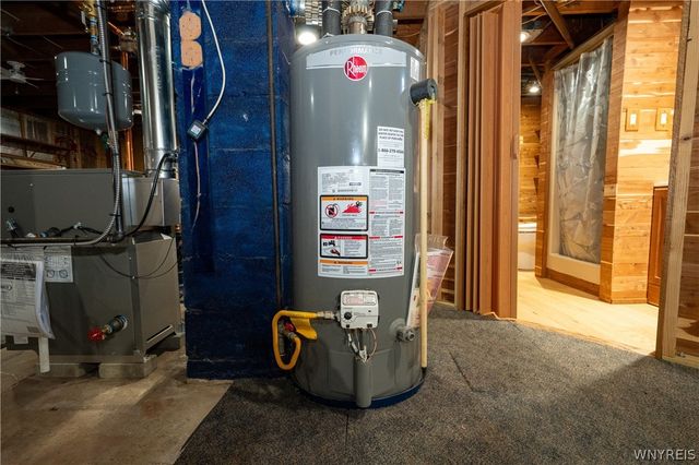 80 Rowley Road, Cheektowaga, NY 14227