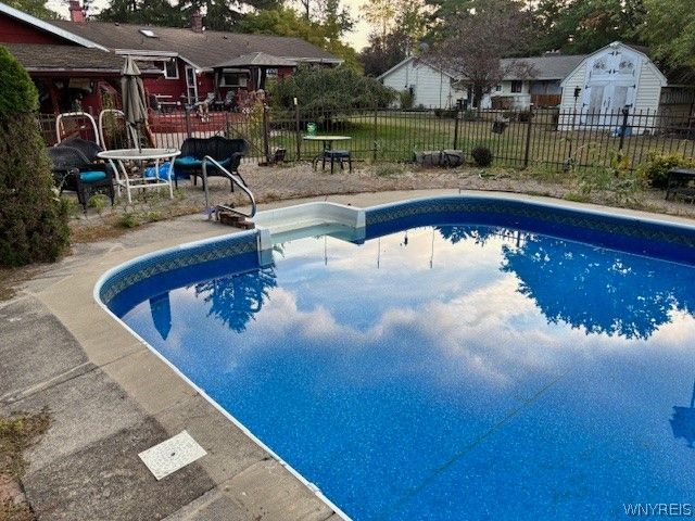 80 Rowley Road, Cheektowaga, NY 14227