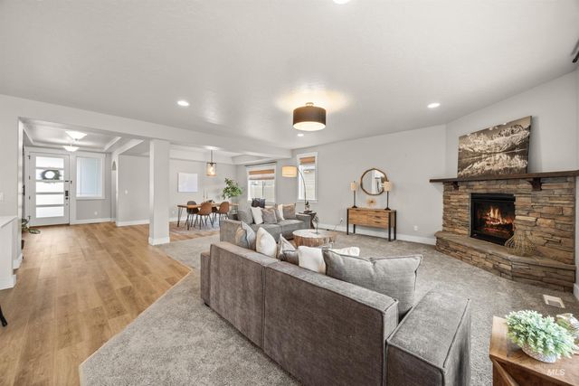 1005 E Trophy St, Kuna, ID 83634