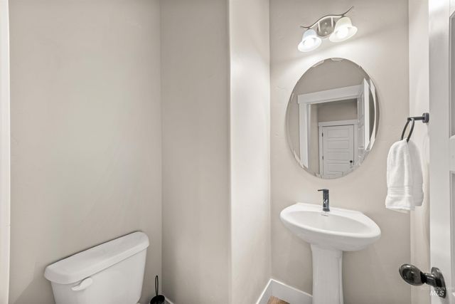 1005 E Trophy St, Kuna, ID 83634