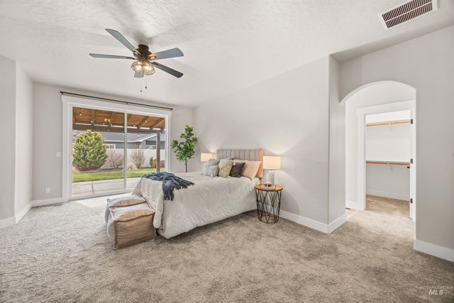 1005 E Trophy St, Kuna, ID 83634