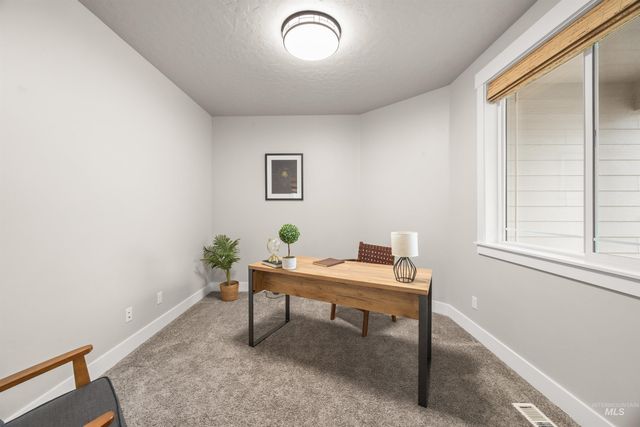 1005 E Trophy St, Kuna, ID 83634