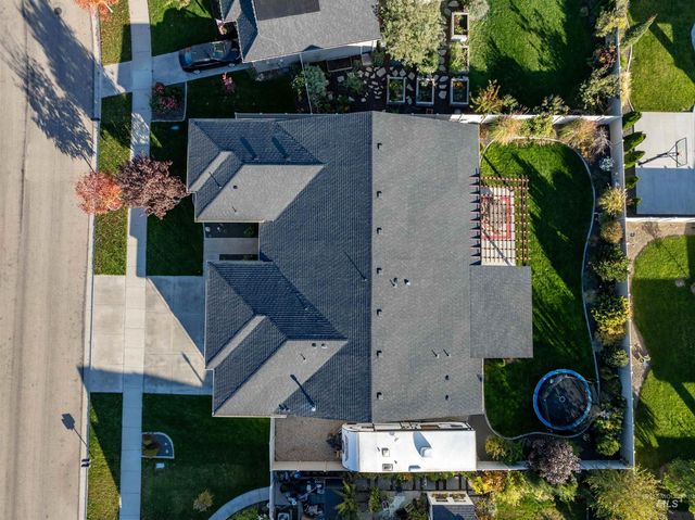 1005 E Trophy St, Kuna, ID 83634