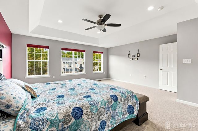 31 Saratoga Lane, Monroe, NJ 08831