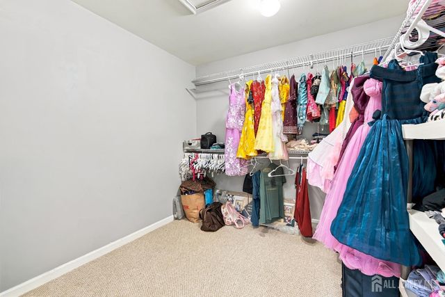31 Saratoga Lane, Monroe, NJ 08831
