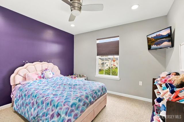 31 Saratoga Lane, Monroe, NJ 08831