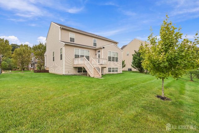 31 Saratoga Lane, Monroe, NJ 08831