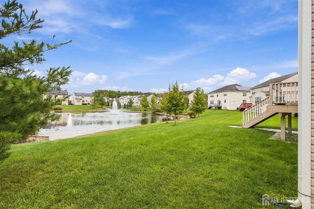 31 Saratoga Lane, Monroe, NJ 08831