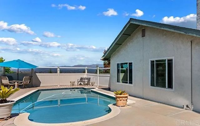 425 E Dougherty Street, Fallbrook, CA 92028