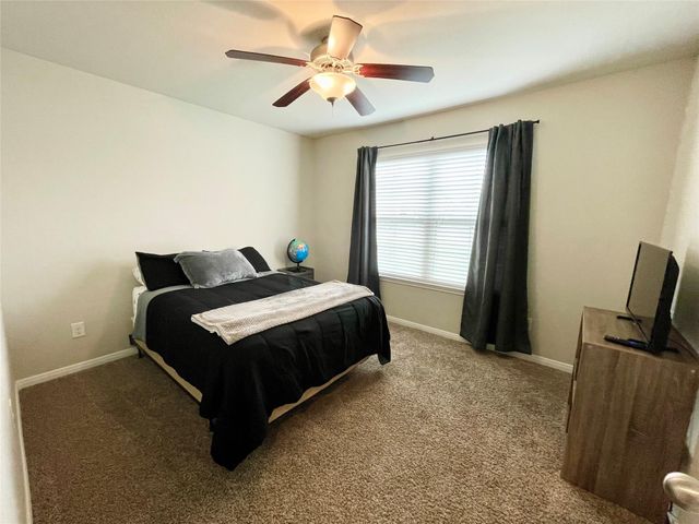 14207 Irvine Ranch Trail, Conroe, TX 77384