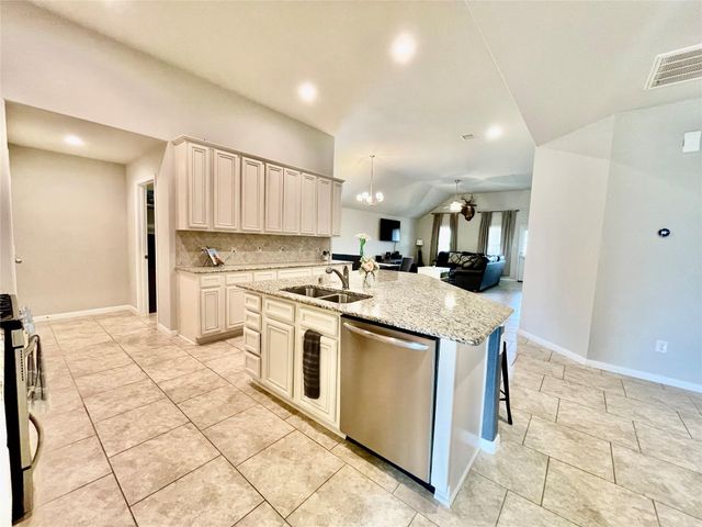 14207 Irvine Ranch Trail, Conroe, TX 77384