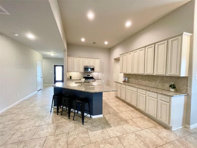 14207 Irvine Ranch Trail, Conroe, TX 77384