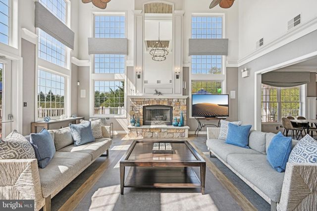 204 BLUEBERRY COURT, Perkasie, PA 18944