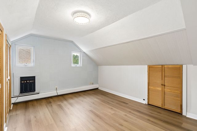17 Woodhaven Rd, Newton, MA 02468