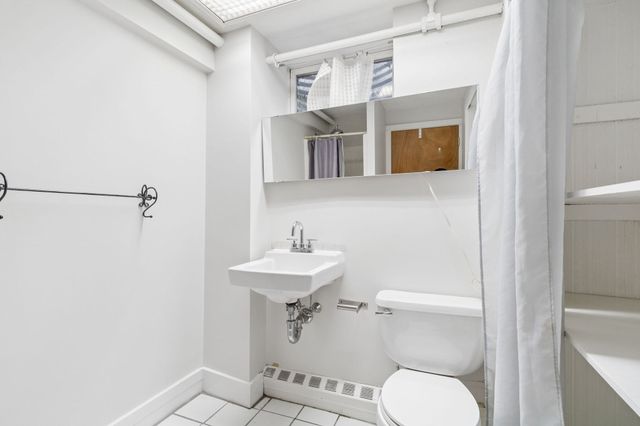 17 Woodhaven Rd, Newton, MA 02468