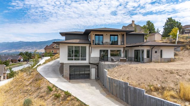 491 S CYNTHIA WAY, North Salt Lake, UT 84054