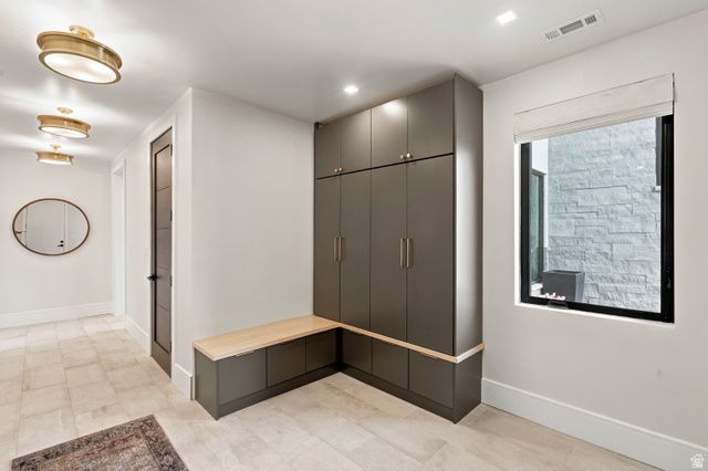 491 S CYNTHIA WAY, North Salt Lake, UT 84054