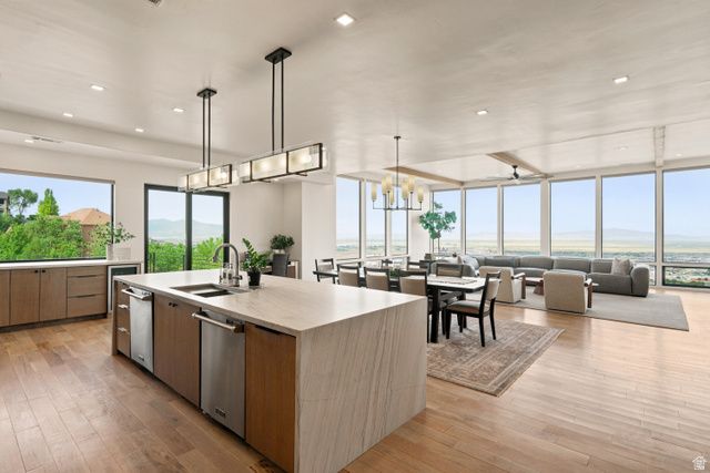 491 S CYNTHIA WAY, North Salt Lake, UT 84054