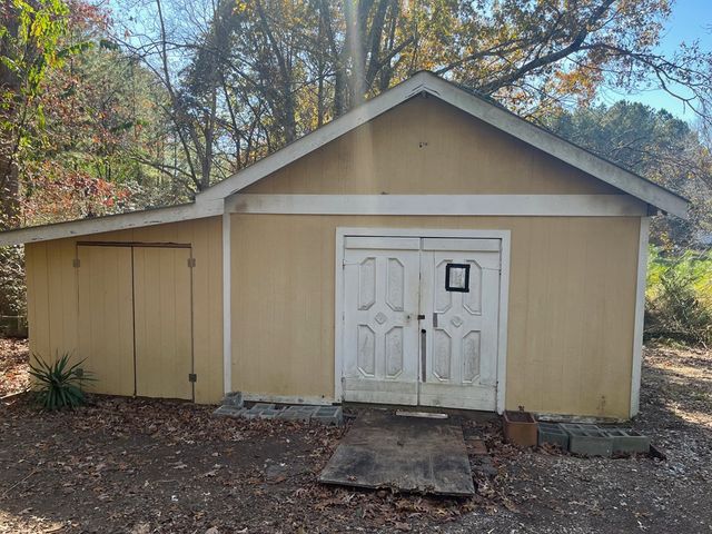 234 Dad Taylor Drive, Rock Spring, GA 30739