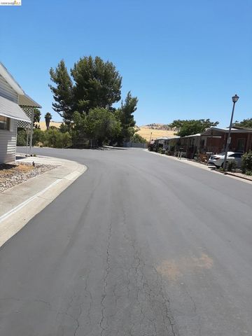 95 Diana Way, Antioch, CA 94509