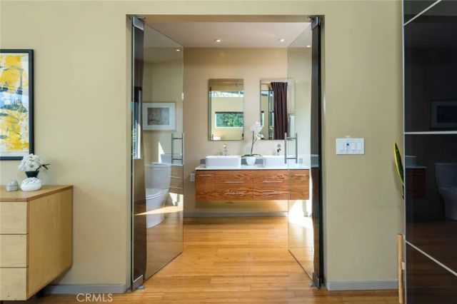 2770 Mira Vista Drive, Glendale, CA 91208